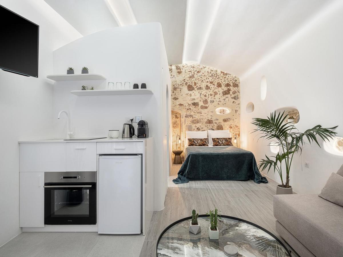 Malmáki, a street view apartment Chrissi Akti Chania Exterior foto